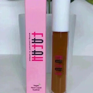 1 Vegan 🌱 Neon Liquid Eyeliner